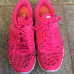 Nike flex.  Bright pink.  Size 8. GUC